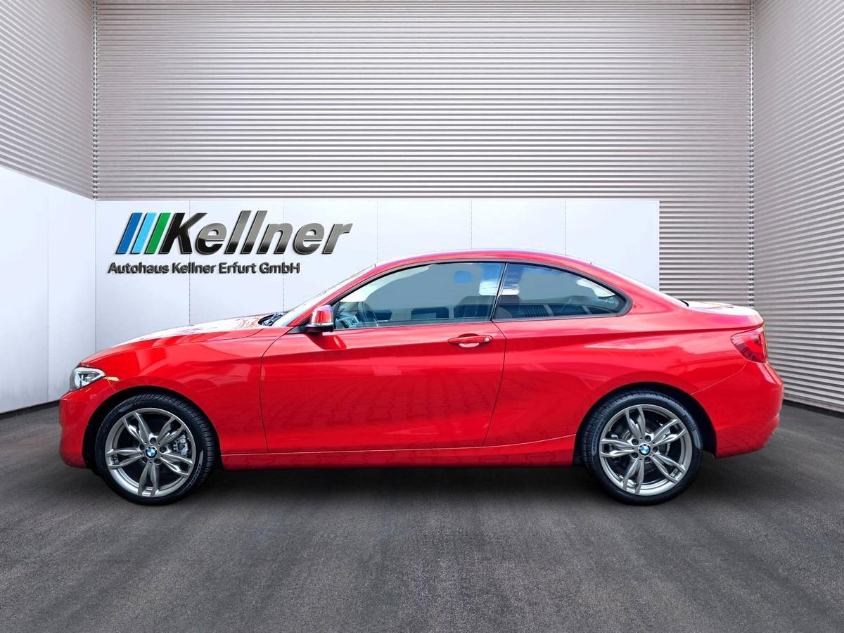 BMW 220 i Coupe*PDC vo+hi*Klimaautom*Alu*+ZV+Bordcom