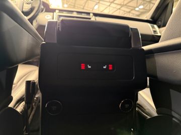 Land-Rover Discovery - 11