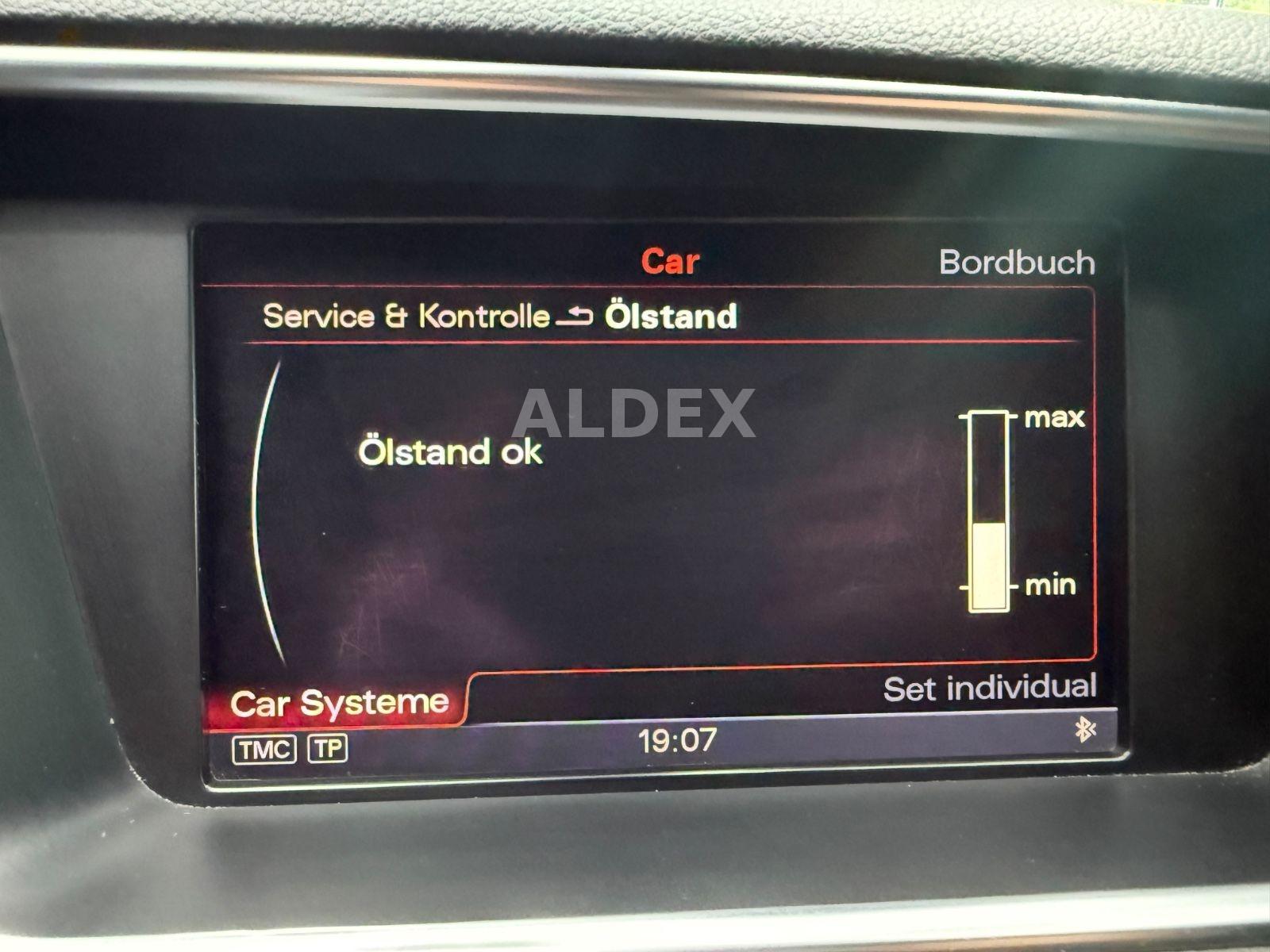 Audi Q5 2.0 TFSI quattro °WASSERPUMPE + BREMSEN NEU°