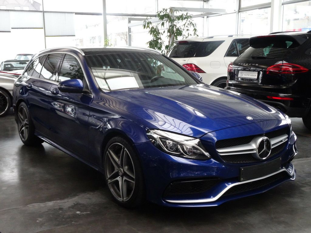 Mercedes-Benz C 63 AMG