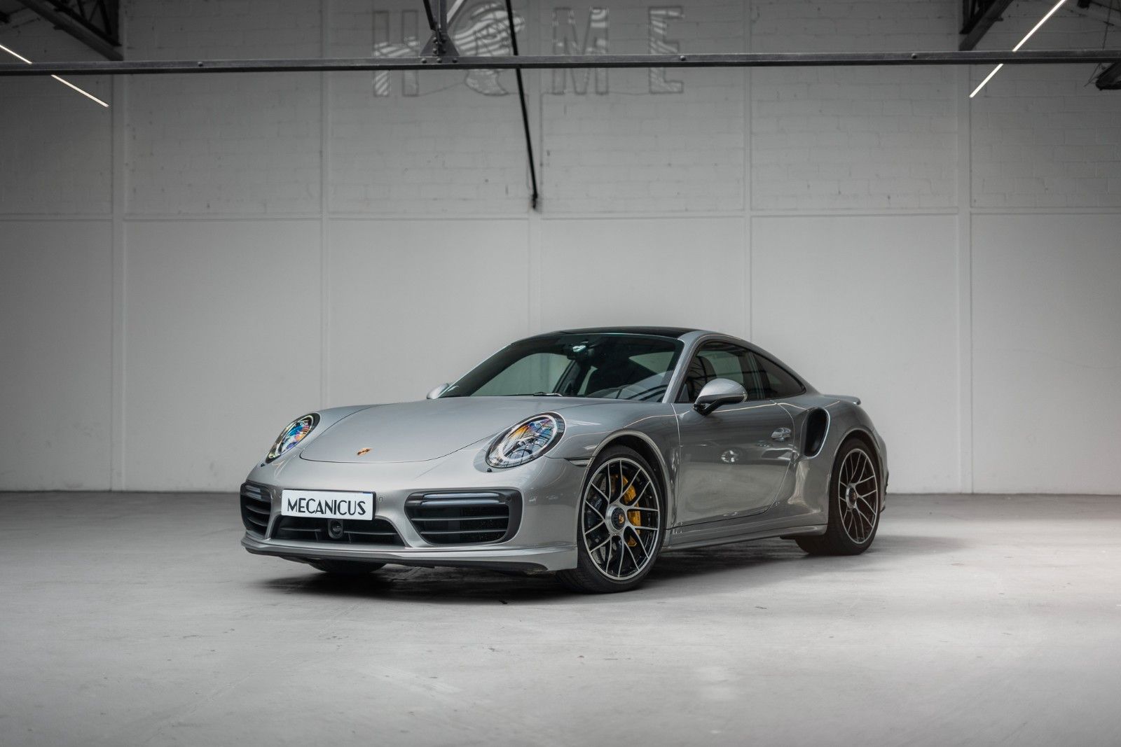 PORSCHE 991.2 Turbo S *Porsche services only / French*