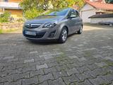 Opel Corsa 1.4 Satellite 74kW Automatik  - : Beige, Sportfahrwerk, Kleinwagen
