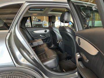 MYAUTOCENTER – Gebraucht- und Jahreswagen mit Werkstattservice in Pfaffenhofen Mercedes-Benz GLC 300 de *AMG*4Matic*Keyles*LED*Kamera*