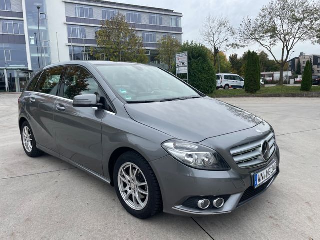 Mercedes-Benz B 180 *93 TKM *Automatik*Scheckheft *Navi