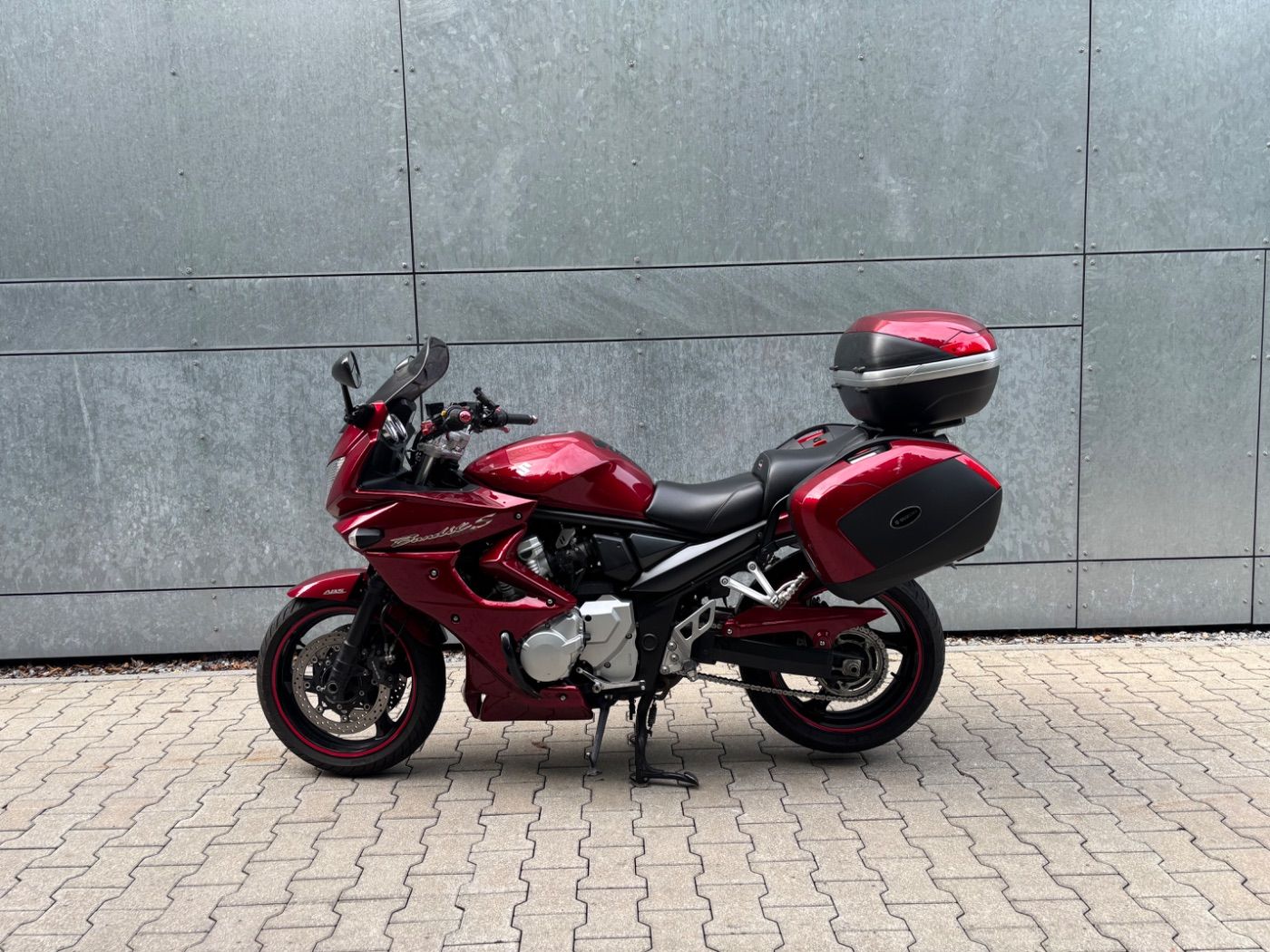 Fahrzeugabbildung Suzuki GSF 1250 SA Bandit Seitenkoffer Topcase