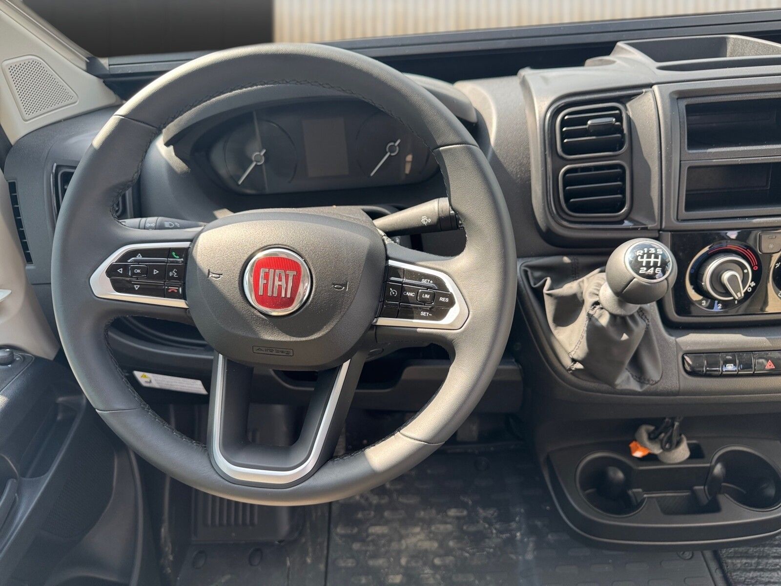 Fahrzeugabbildung Karmann Davis Lifestyle DA 591 LS Markise Combi D6E