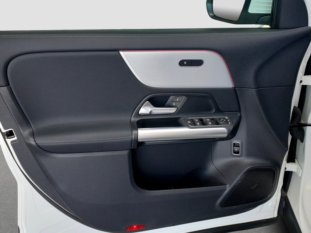 Fahrzeugabbildung Mercedes-Benz GLA 200 AHZV*K-GO*KAMERA*THERMOTRONIC*DAB*LED*