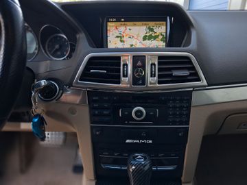 Mercedes E 350 - 12