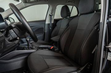 Fahrzeugabbildung SKODA Fabia IV Style 1.0 TSI 81kW NAVI LED ACC