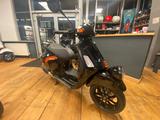 Vespa GTV 300 Euro 5 + Viel Zubehör - VESPA GTV 300