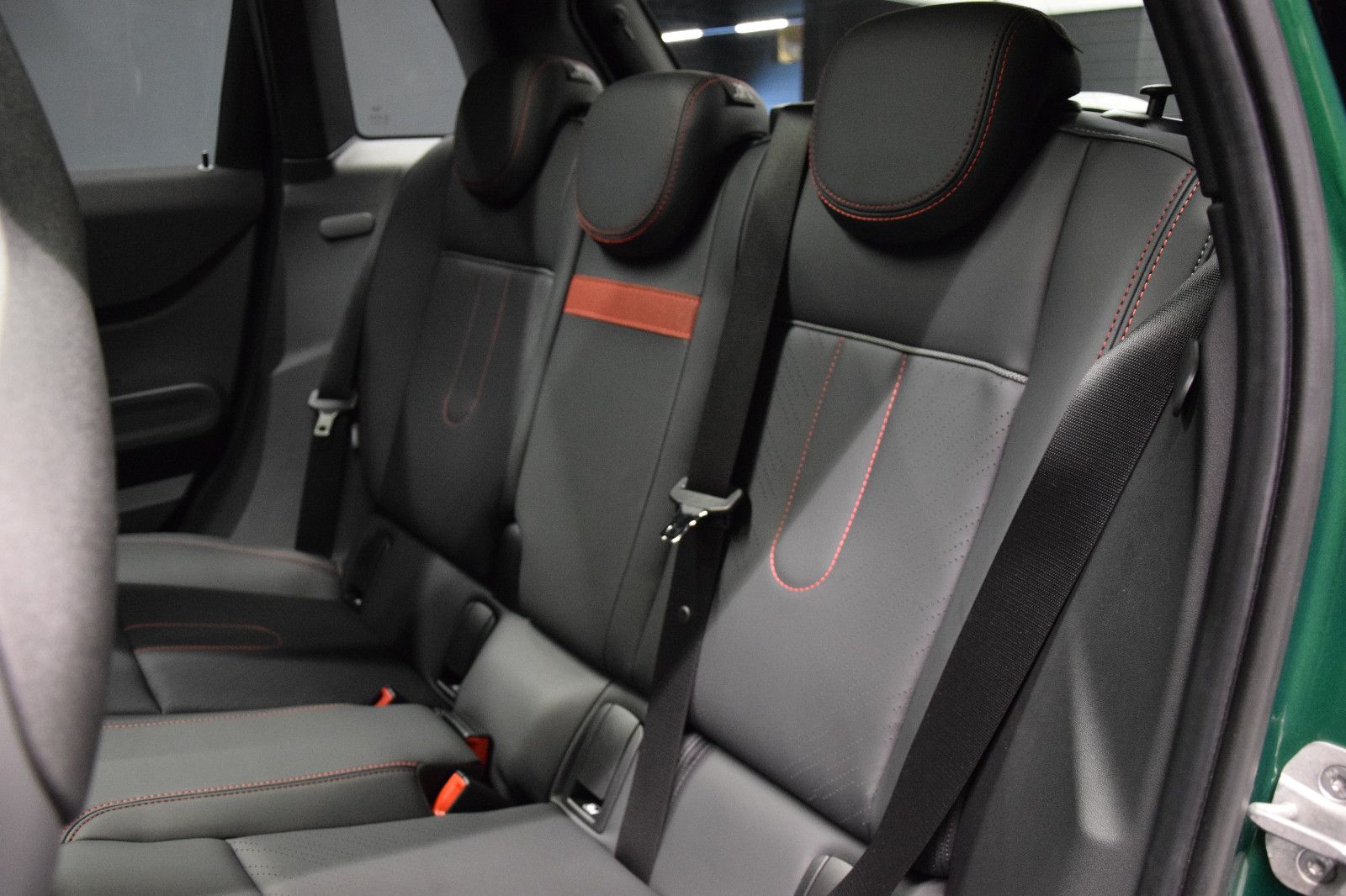 Fahrzeugabbildung MINI Cooper S John Cooper Works Trim 5-Türen Pano HuD