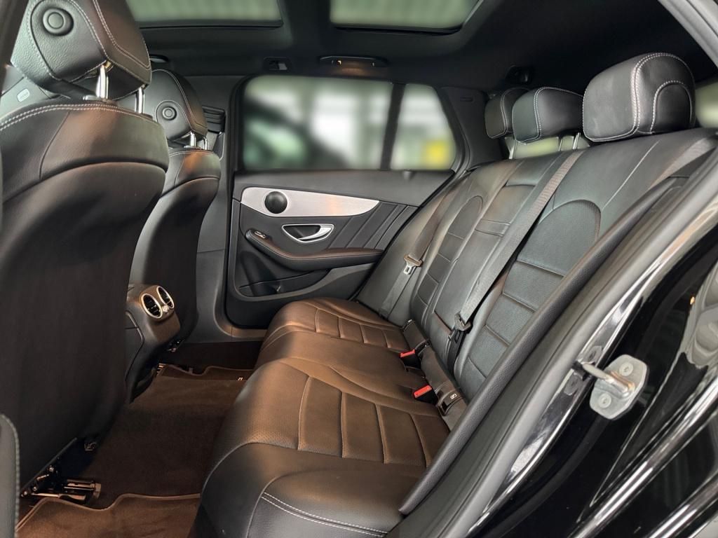 Fahrzeugabbildung Mercedes-Benz C 200 T 4M AMG Pano KAM Totwi. LED Ambie. SHZ