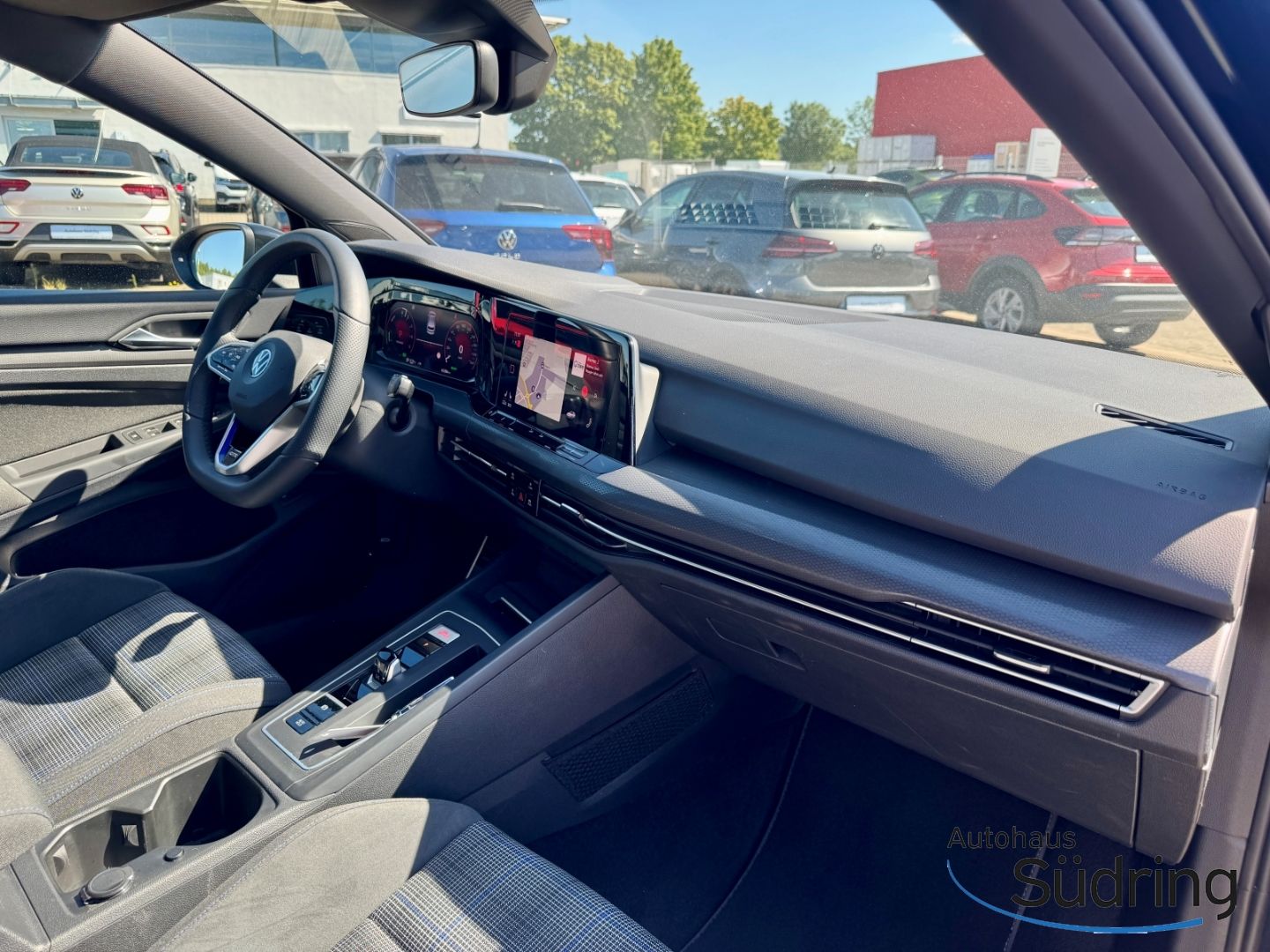 Golf VIII 1,4 e-Hybrid GTE DSG AHK Navi ACC