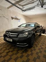 Mercedes-Benz C350 Coupé W204 Facelift - Mercedes-Benz W204