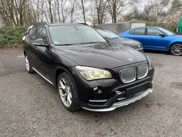 BMW X1 18 d sDrive AUT LEDER PANO ALU MOTORPROBLEM