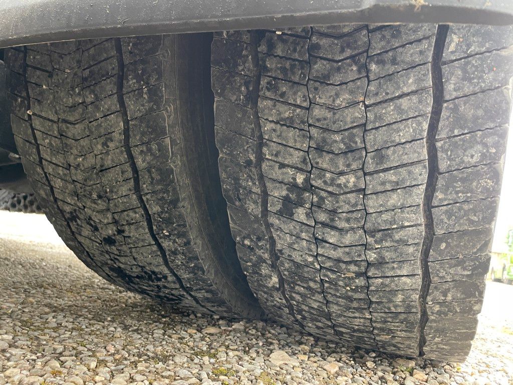 Fahrzeugabbildung DAF FT XG 530