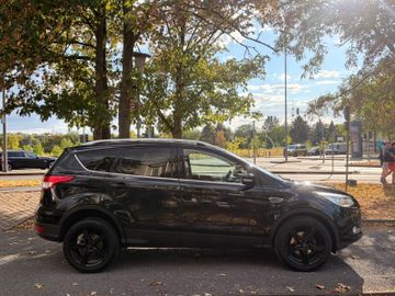 Ford Kuga - 4