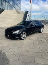 Mercedes-Benz Mercedes Benz CLS 350 - Mercedes-Benz CLS 350 in Düsseldorf