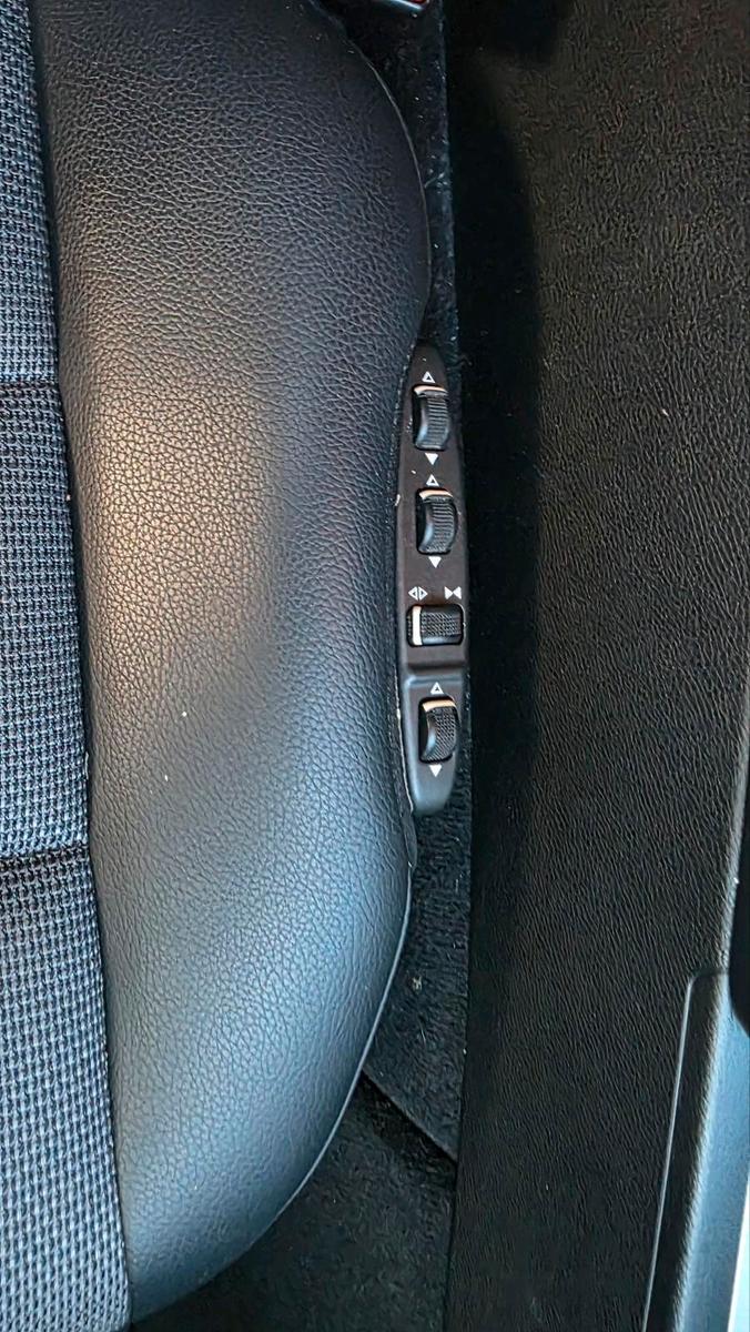 Mercedes-Benz C220 2014 — photo 7