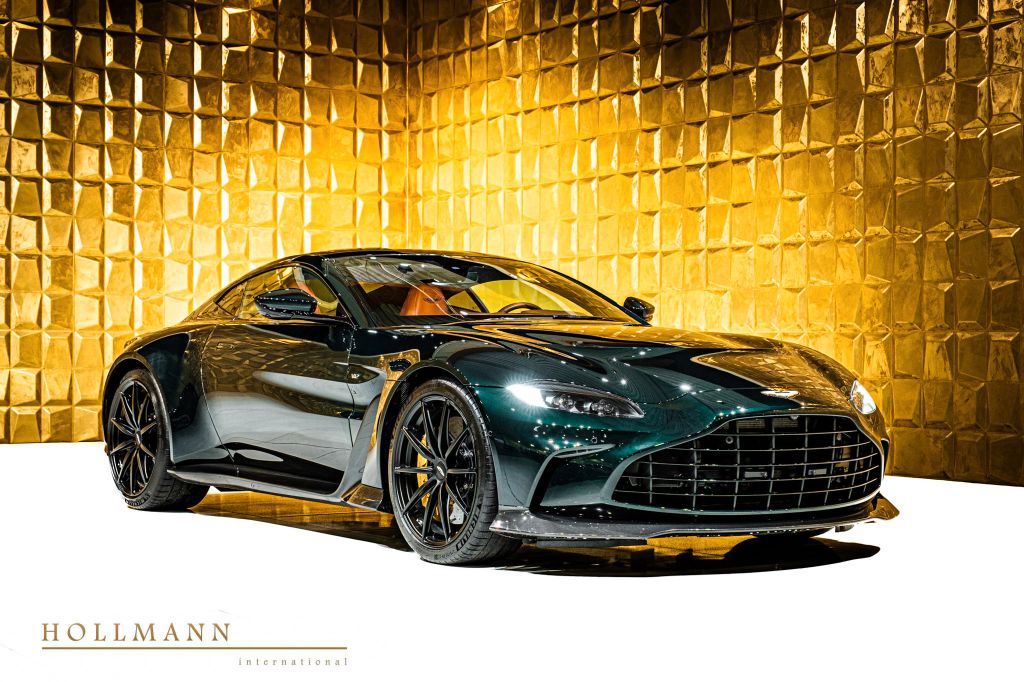 Image of Aston Martin V12 Vantage