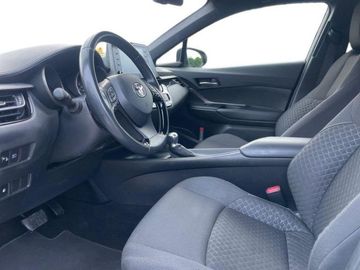 Toyota C-HR - 7