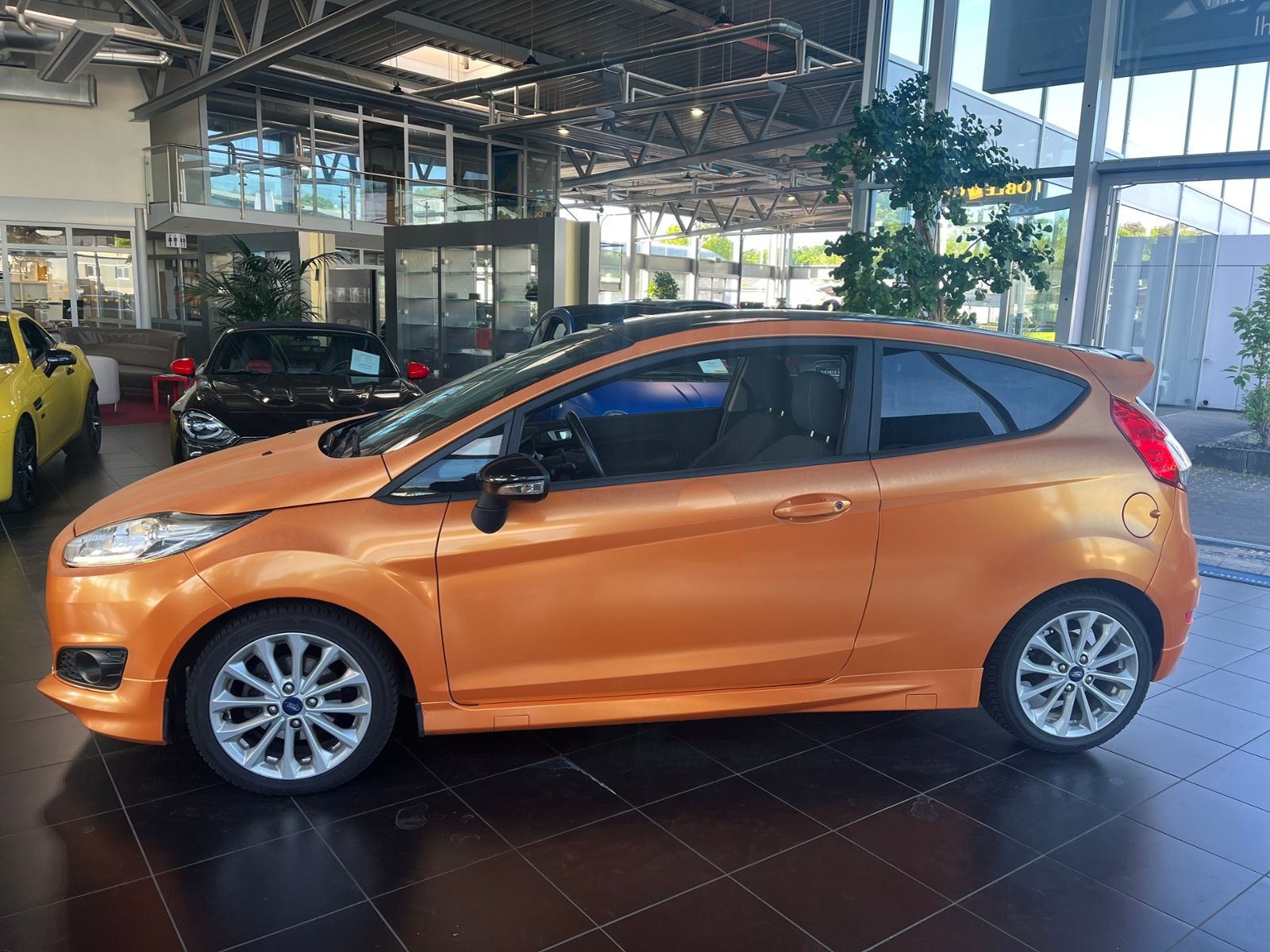 Fahrzeugabbildung Ford Fiesta Sport KLIMA LEDER ALU SHZ