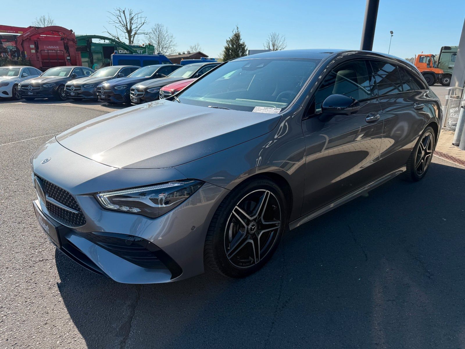 Fahrzeugabbildung Mercedes-Benz CLA 180 SB AMG+Pano+Burm+Distr+360+Night
