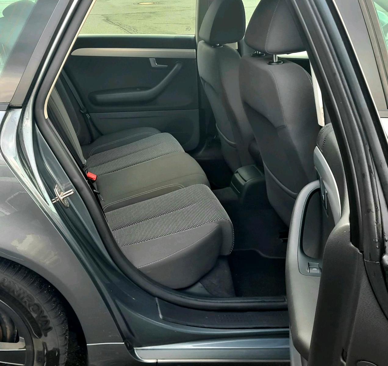 Seat Exeo 2012 — photo 10