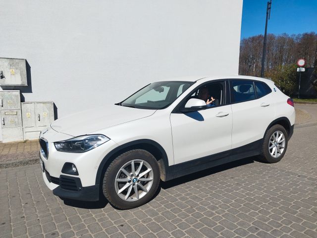 BMW X2 sDrive18i -