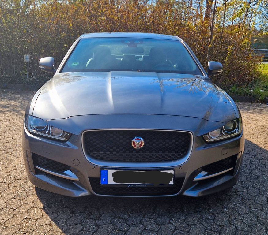 Image of Jaguar XE