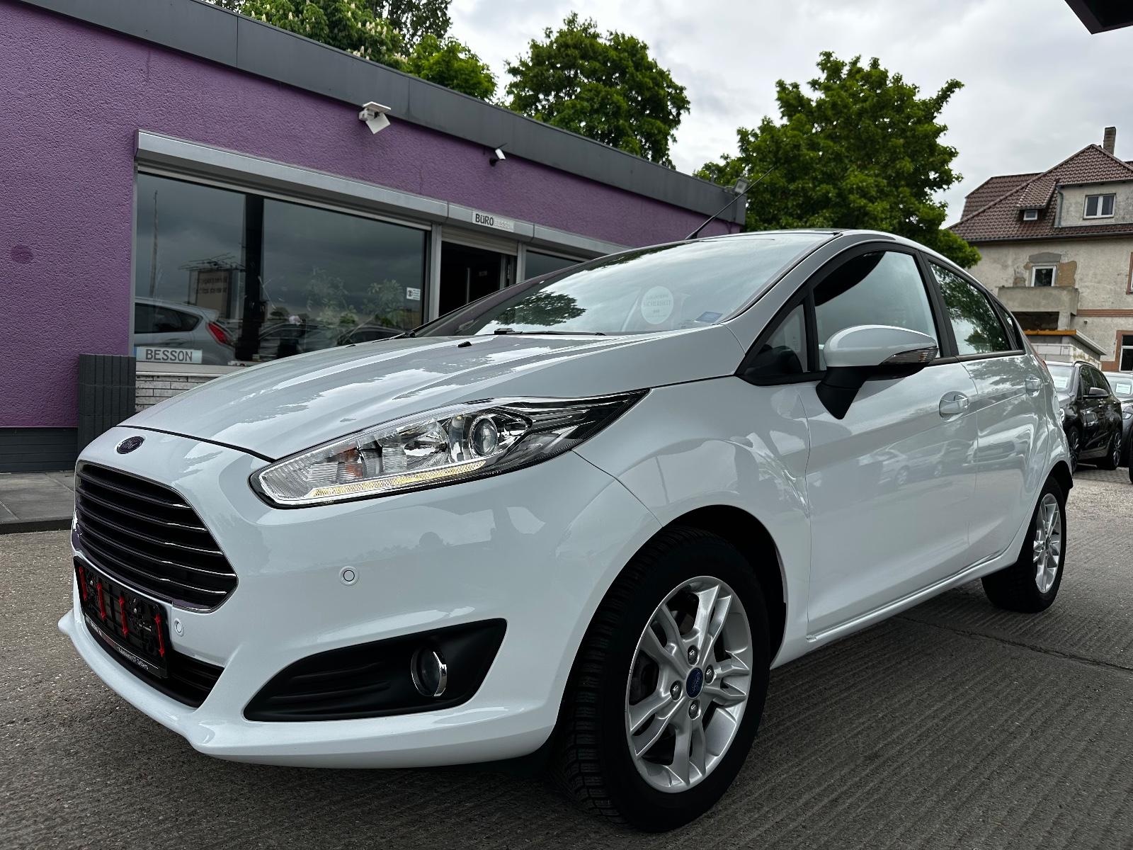 Ford Fiesta "FSH"SHZ"HU/AU+Service neu"
