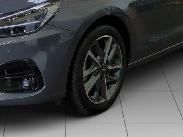 Fahrzeugabbildung Hyundai i30 FL Kombi (MY25) 1.5 T-GDI (140 PS) 48V 7-DCT