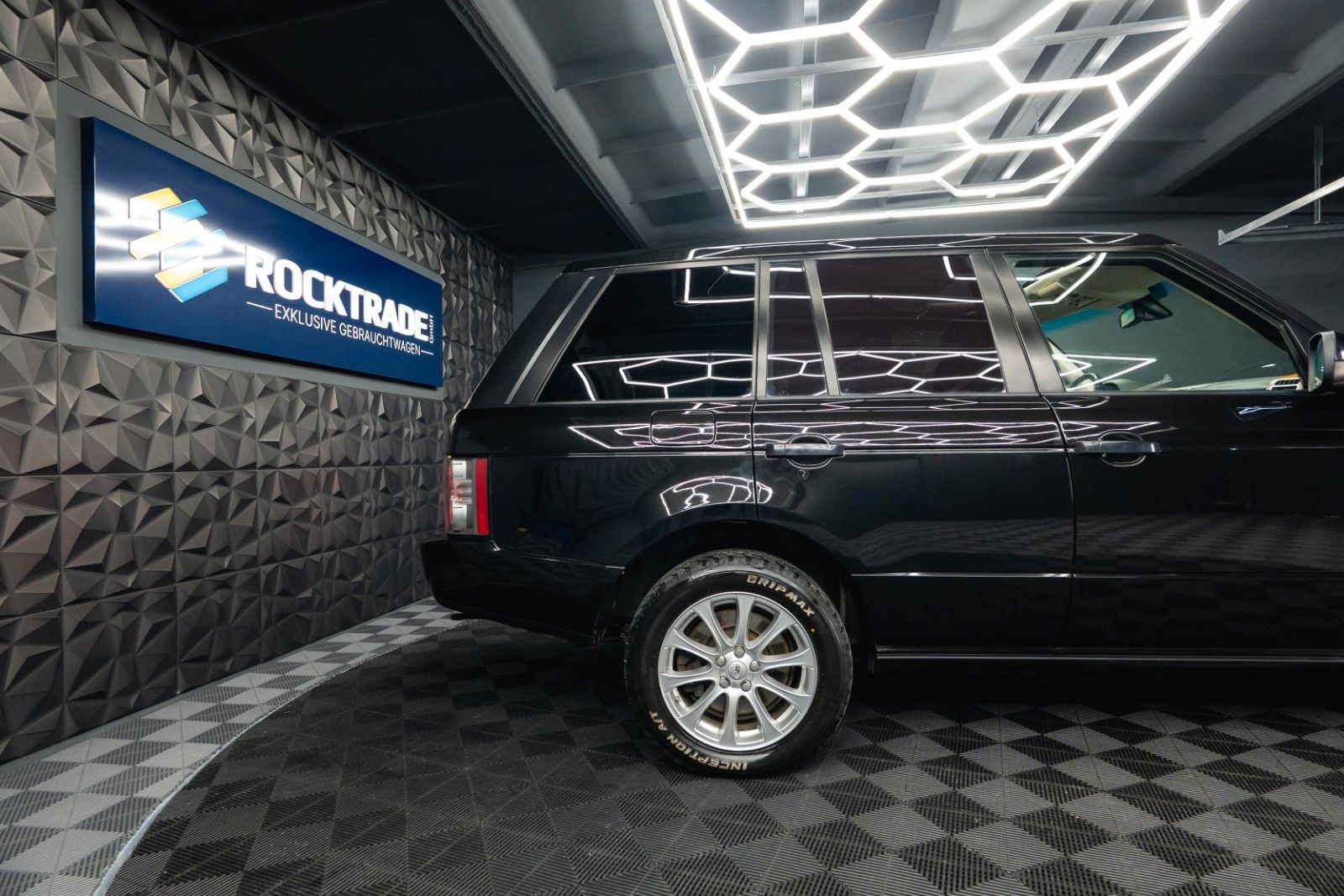 Fahrzeugabbildung Land Rover Range Rover V8 4.4 TD Vogue | Turbo + TÜV NEU