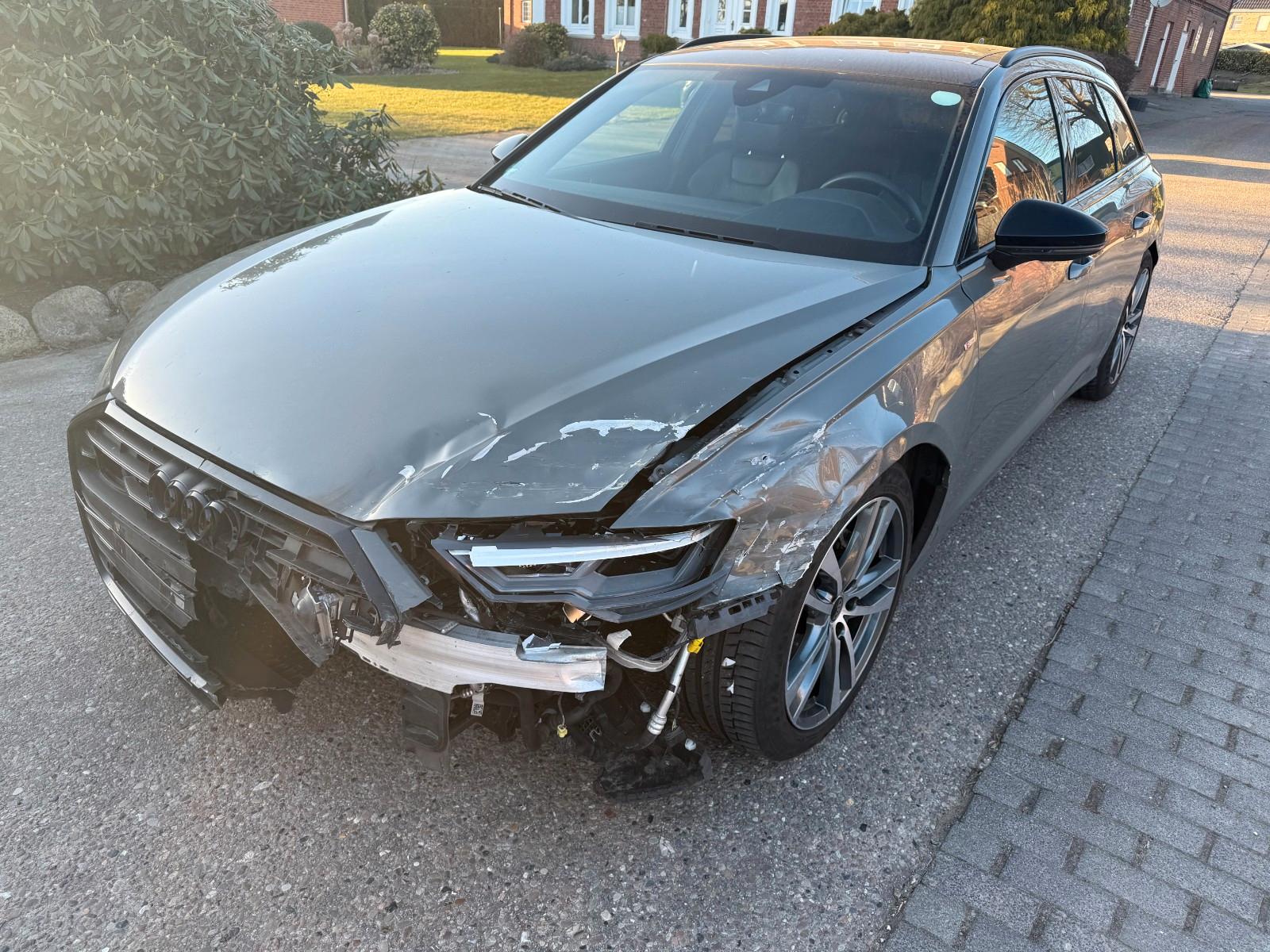 Audi A6 Avant 40 TDI Sport+Leder+Panorama