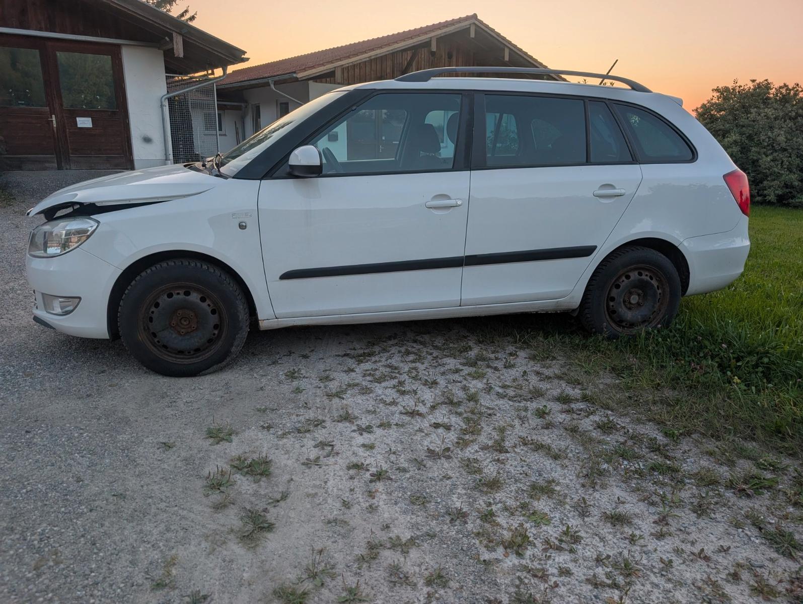 Skoda Fabia 2012 — photo 5