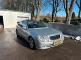 Mercedes-Benz Mercedes w211 E220CDI mit wenig km 202.000... - Mercedes-Benz E 220 aus 2006: Cdi