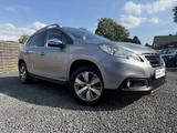 Peugeot 2008 ALLURE/NAVI/PANO/SHZ/GARANTIE/65TKM/1.HD - Peugeot 2008: 1.6