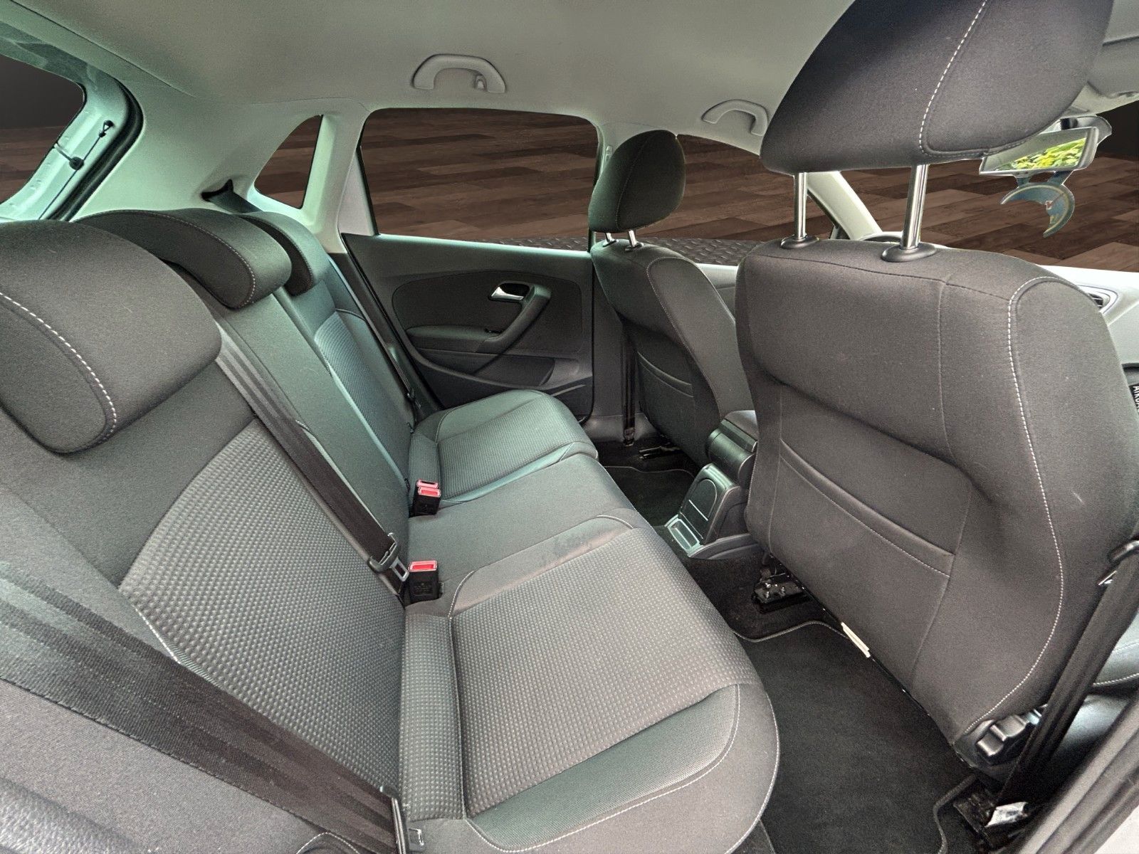 Fahrzeugabbildung Volkswagen Polo V Comfortline Klimaaut./Sitzheuzung/TÜV NEU