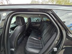 Fahrzeugabbildung Range Rover Velar S 2.0 d LED Navi Keyless e-Sit