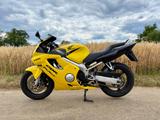 Honda CBR 600F mit Top Ausstattung und regelm. Wartung - HONDA 2001 CBR 600