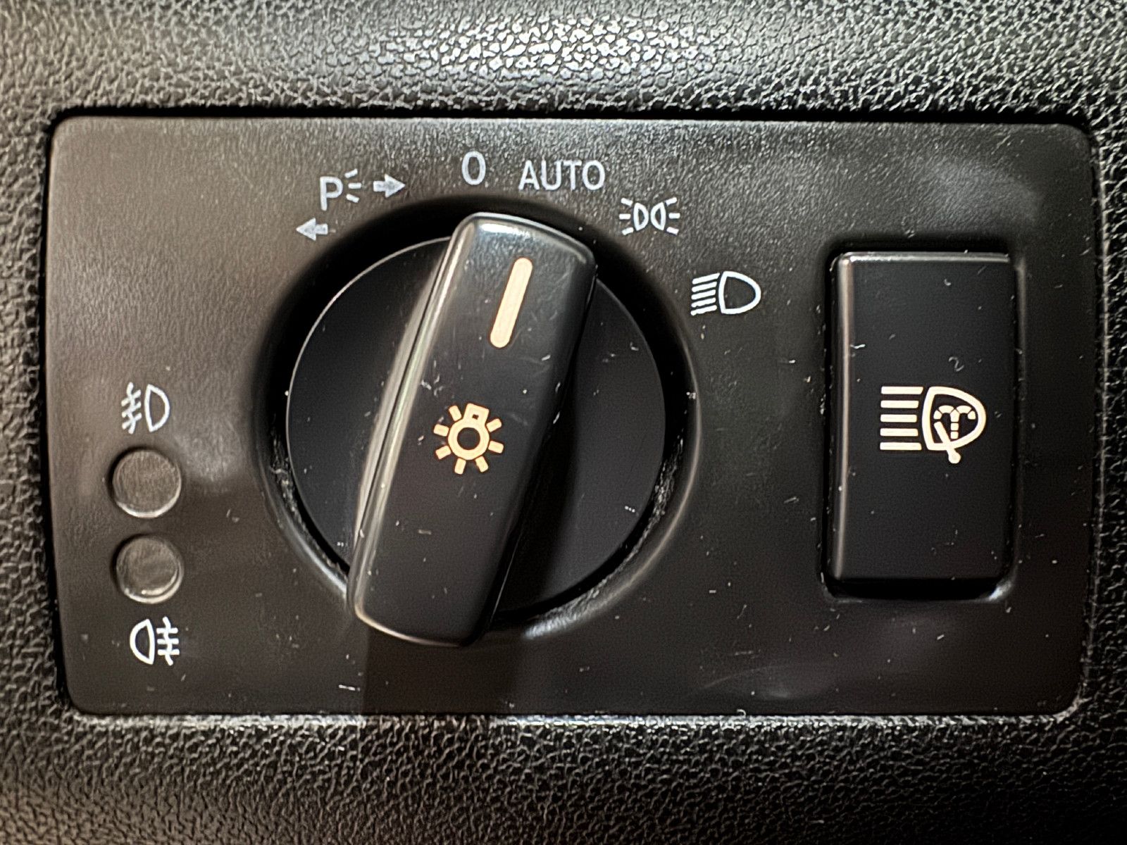 Fahrzeugabbildung Mercedes-Benz B 200 CDI AUTOMATIK SPORTPAKET BI-XENON KAMERA