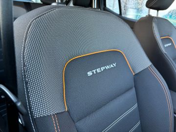 Dacia Sandero Stepway Comfort TCe 90