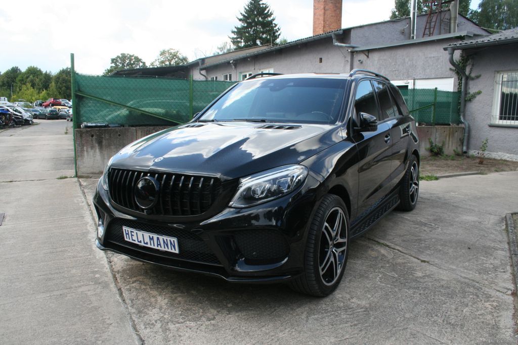 Image of Mercedes-Benz GLE 500