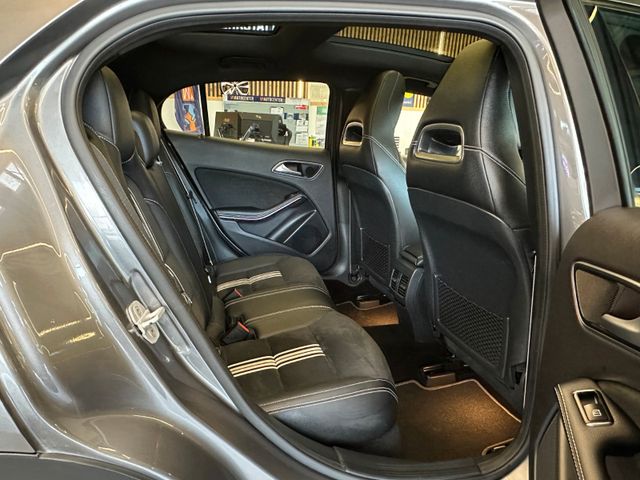 Mercedes-Benz GLA 220 d *4Matic *AHK*AMG*Pano*G Tronic*