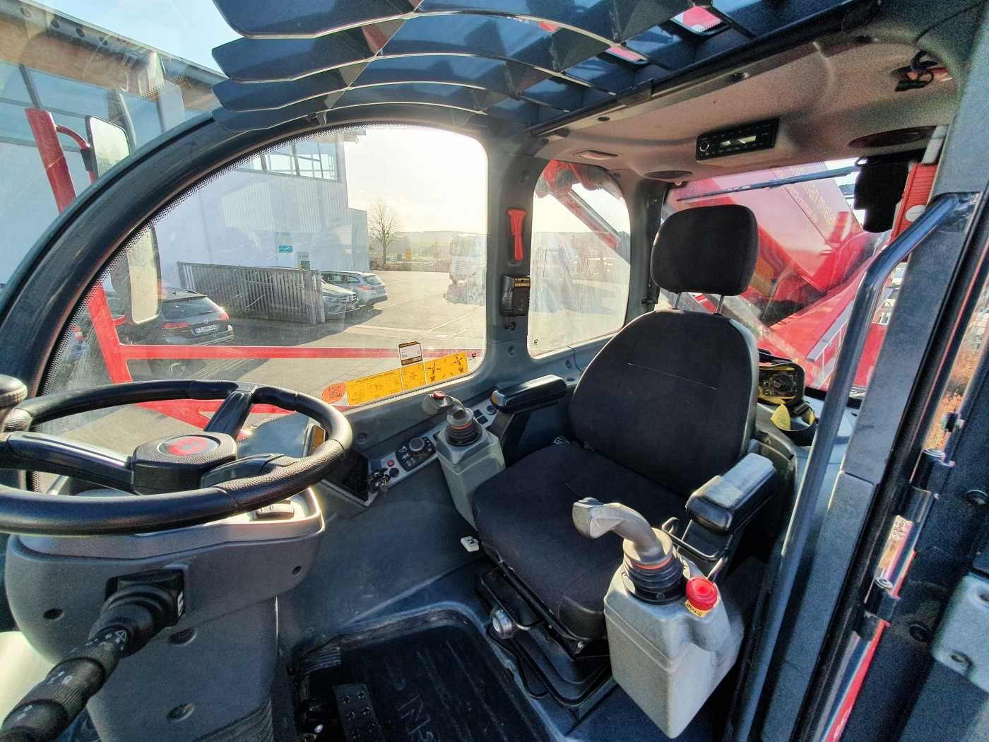 Fahrzeugabbildung Andere Magni RTH 6.35 SH Roto / Funk /nur 2.812h / 2018