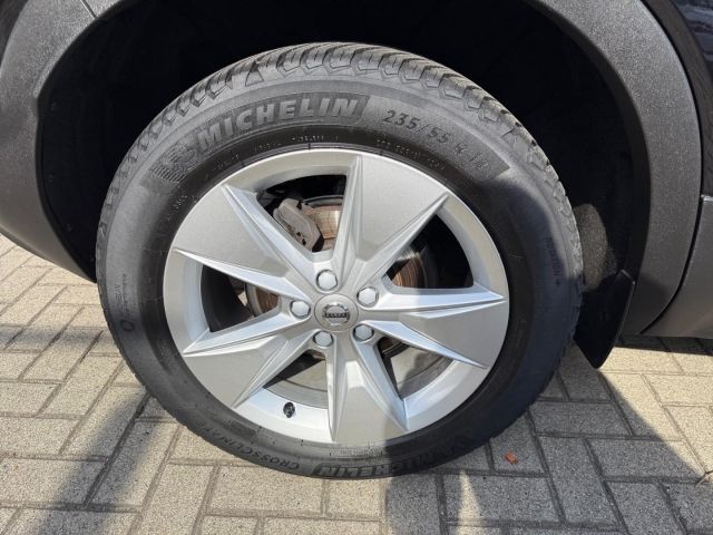Volvo XC40 T2 Core mit Kamera Sitzheizung GJR PDC Navi foto 14