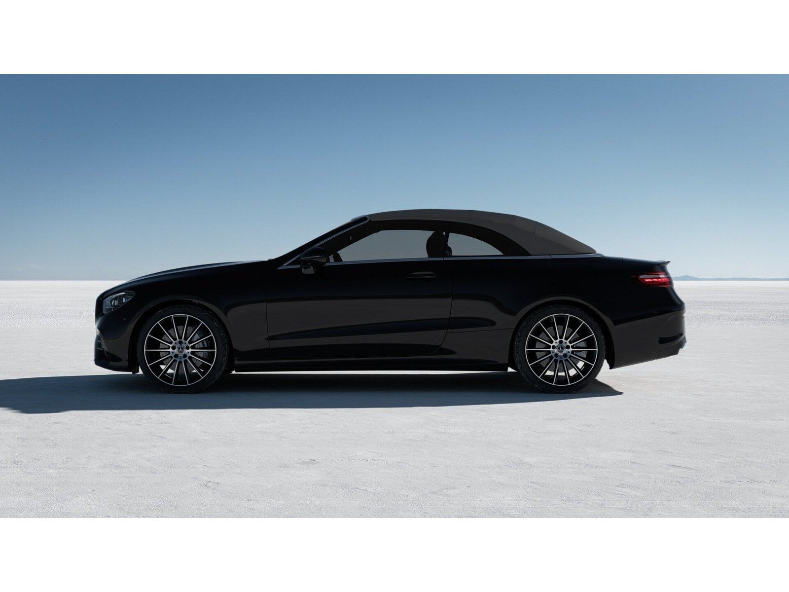 Fahrzeugabbildung Mercedes-Benz E400d AMG Memo DISTR Burm MLED Sitzklim AIRSCARF