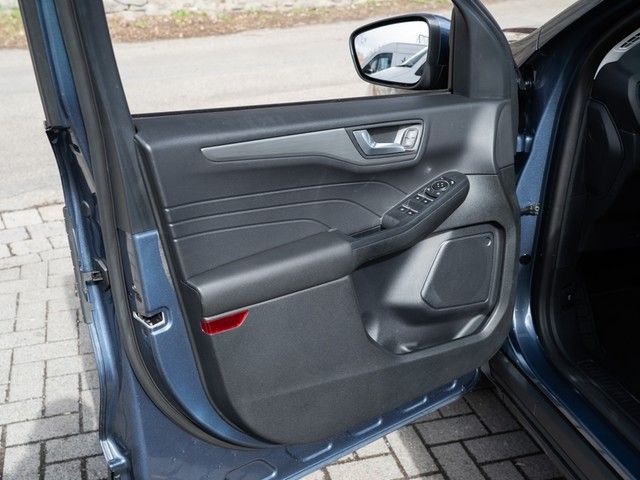 Kuga Titanium Plug-In Hybrid HUD AHK Panorama