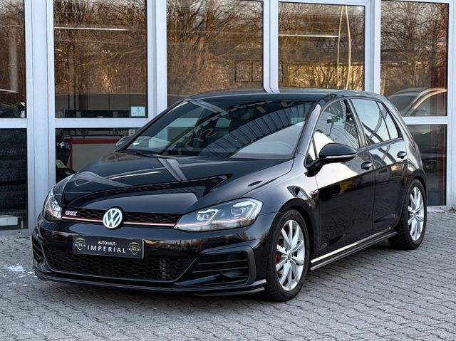 Volkswagen Golf VII Lim. GTI Performance 330PS+ACC+STNDH+19