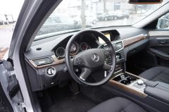 Fahrzeugabbildung Mercedes-Benz E 350 CGI BlueEfficiency Elegance Kamera Navi SD